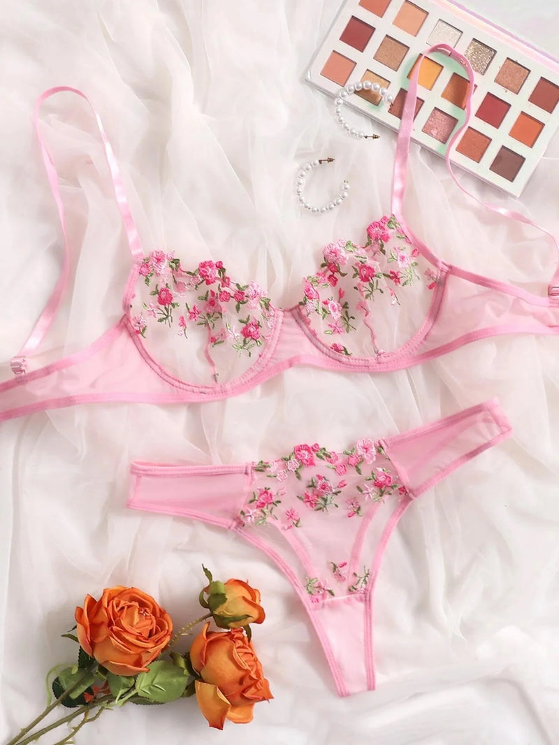 Lingerie de renda sexy: A LINGERIE QUE DESPERTA DESEJOS E ELEVA SUA CONFIANÇA!"